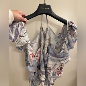 NWT Three Days brand floral cropped top🤗🥰❤️